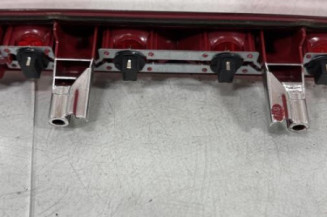 Feu arriere stop central PEUGEOT 208 1