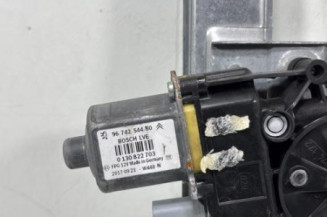 Leve vitre electrique avant gauche PEUGEOT 208 1