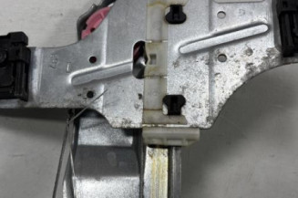 Leve vitre electrique avant gauche PEUGEOT 208 1