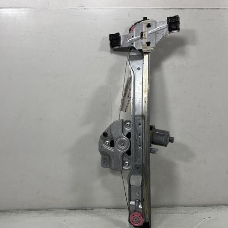 Leve vitre electrique avant gauche PEUGEOT 208 1 Photo n°11