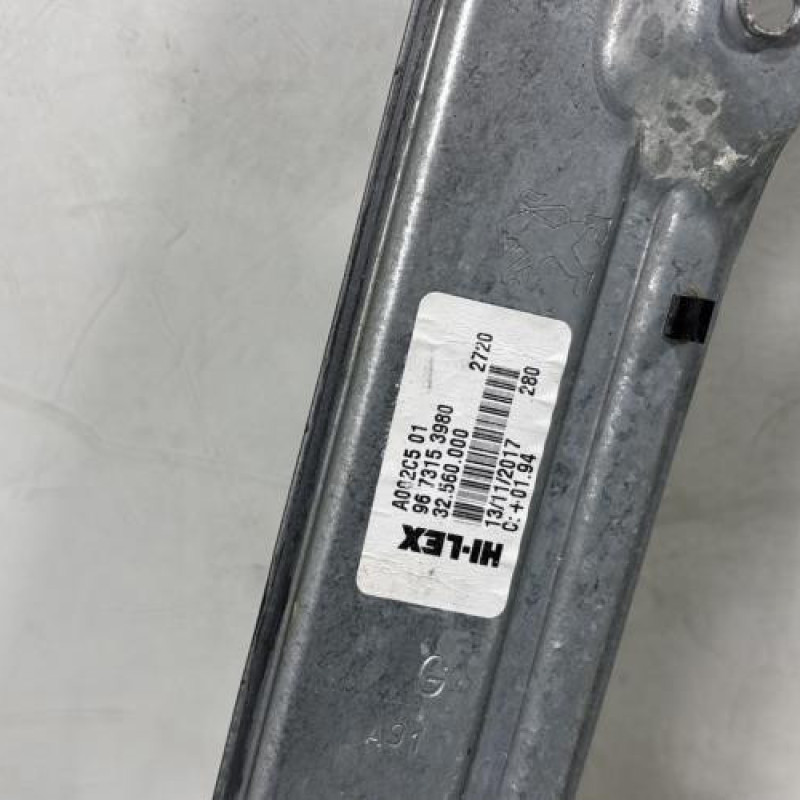 Leve vitre mecanique arriere gauche PEUGEOT 208 1 Photo n°5