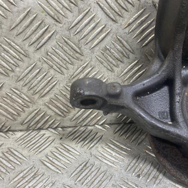 Pivot de moyeu avant gauche PEUGEOT 208 1 Photo n°7