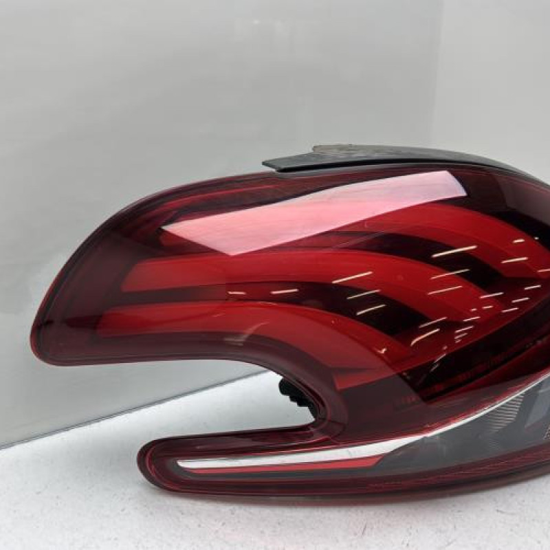 Feu arriere principal gauche (feux) PEUGEOT 208 1 Photo n°2