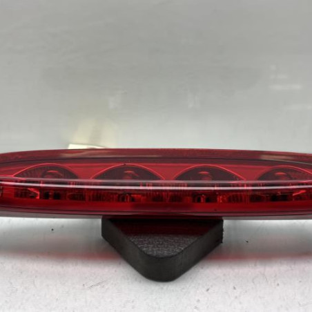 Feu arriere stop central PEUGEOT 208 1 Photo n°1