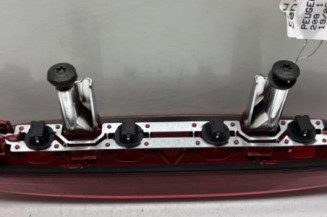 Feu arriere stop central PEUGEOT 208 1