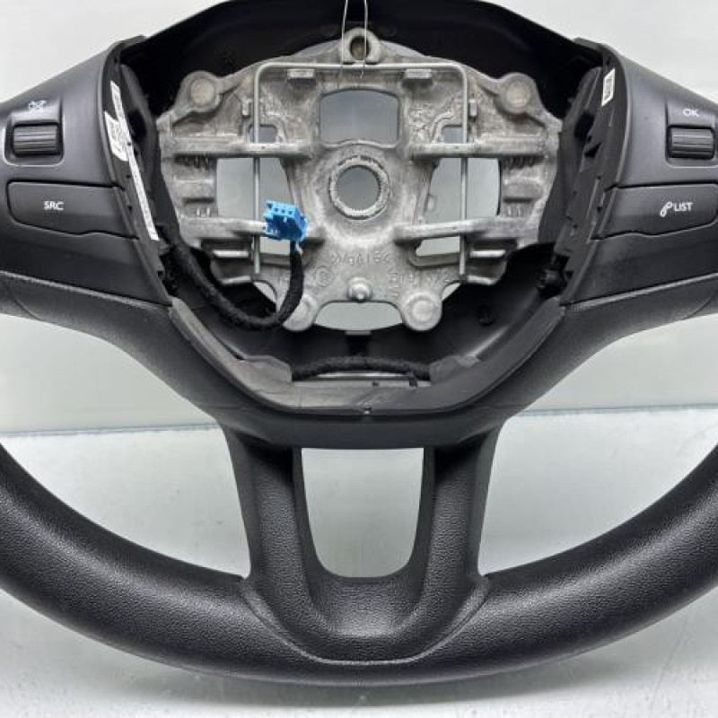 Volant PEUGEOT 208 1 Photo n°3