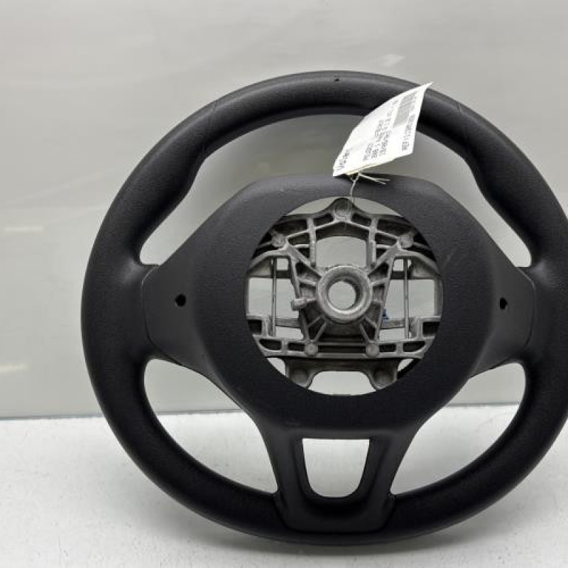 Volant PEUGEOT 208 1 Photo n°8