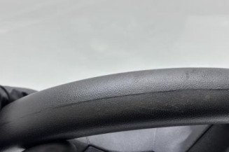 Volant PEUGEOT 208 1