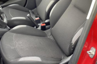 Trappe d'essence PEUGEOT 208 1