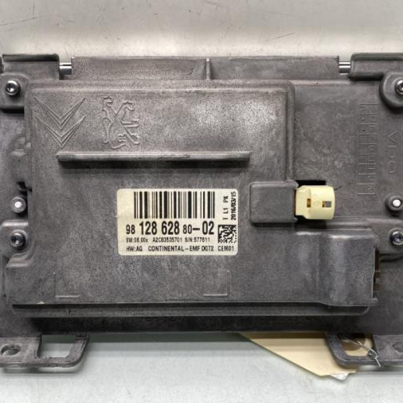 Ecran GPS PEUGEOT 208 1 Photo n°2