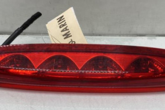 Feu arriere stop central PEUGEOT 208 1 Photo n°1