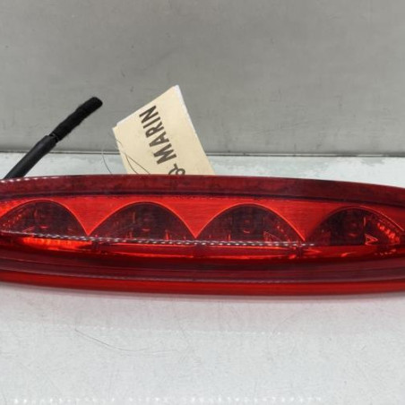 Feu arriere stop central PEUGEOT 208 1 Photo n°1