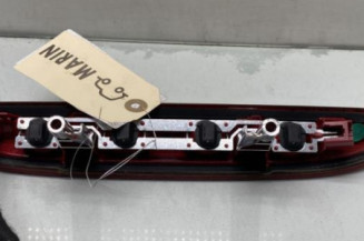 Feu arriere stop central PEUGEOT 208 1