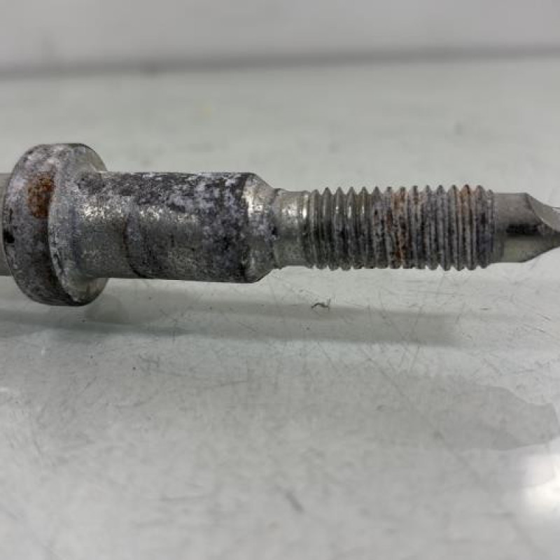 Crochet de remorquage PEUGEOT 508 1 Photo n°2