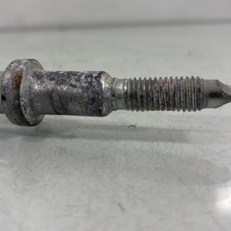 Crochet de remorquage PEUGEOT 508 1