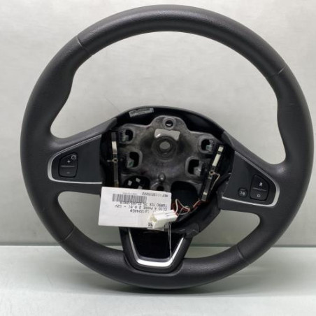 Volant RENAULT CLIO 4 Photo n°1