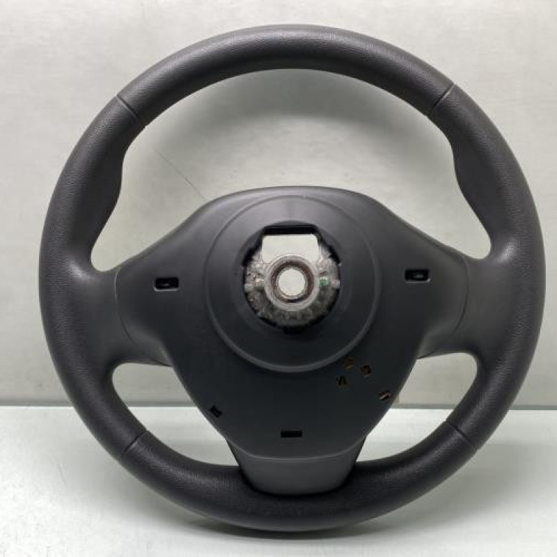 Volant RENAULT CLIO 4 Photo n°3