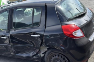 Retroviseur gauche RENAULT CLIO 3