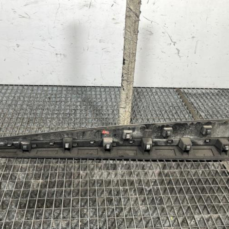 Baguette de porte avant droite RENAULT CLIO 4 Photo n°4