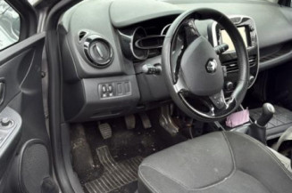 Retroviseur gauche RENAULT CLIO 4