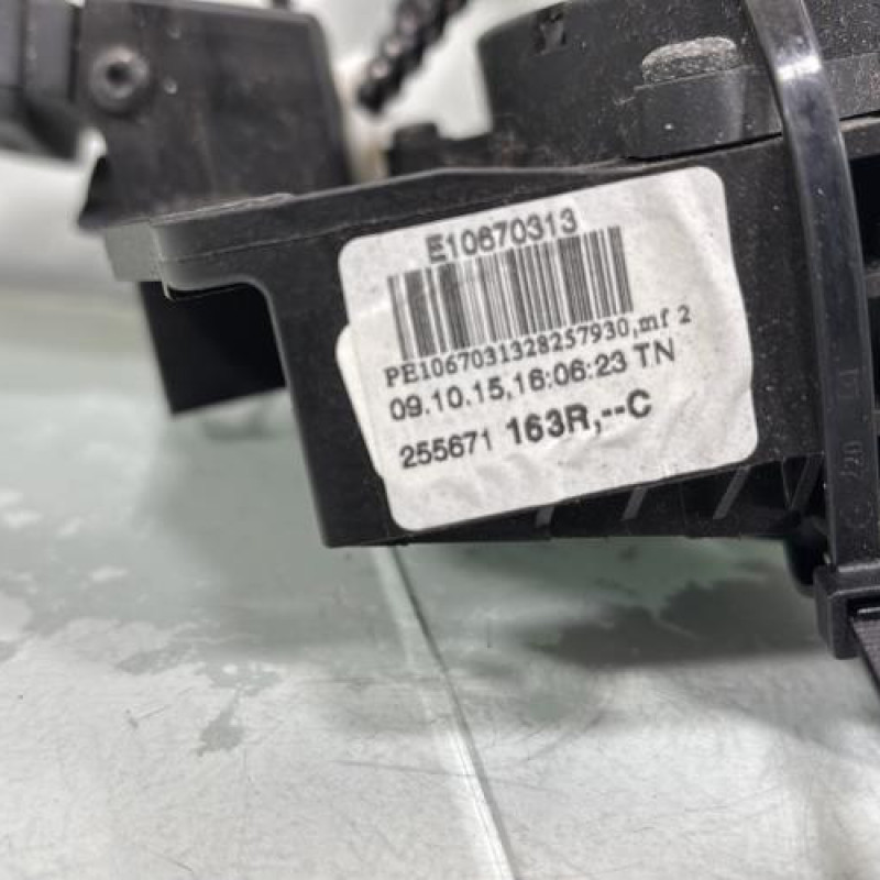 Contacteur tournant RENAULT CLIO 4 Photo n°3