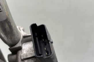 Moteur essuie glace avant RENAULT LAGUNA 3