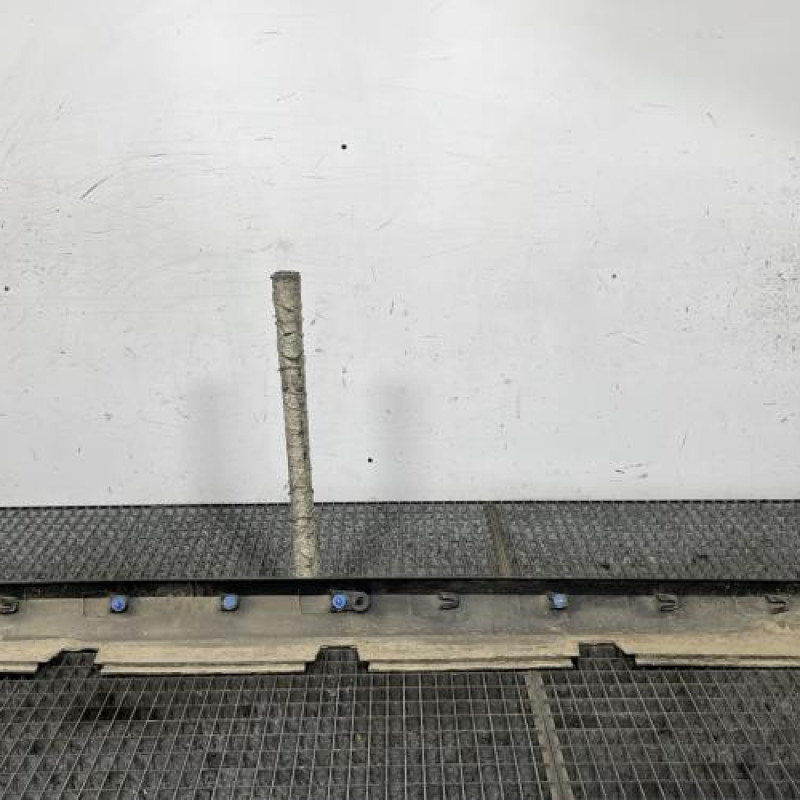 Bas de caisse gauche CITROEN C3 3 Photo n°4