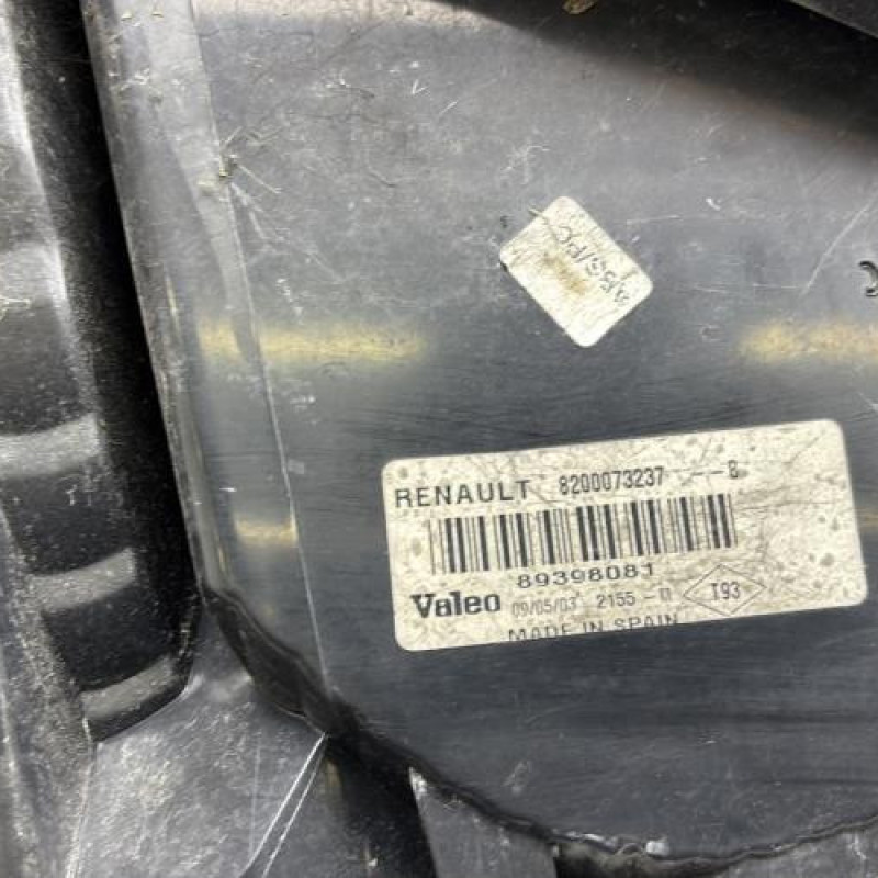 Feu arriere principal droit (feux) RENAULT MEGANE 2 Photo n°7