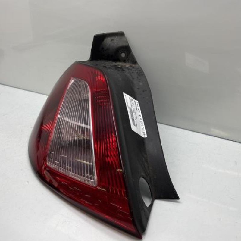 Feu arriere principal gauche (feux) RENAULT MEGANE 2 Photo n°3