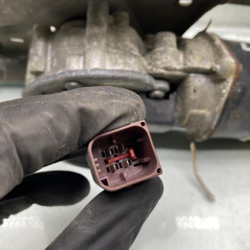 Moteur essuie glace avant PEUGEOT 406 Photo n°4
