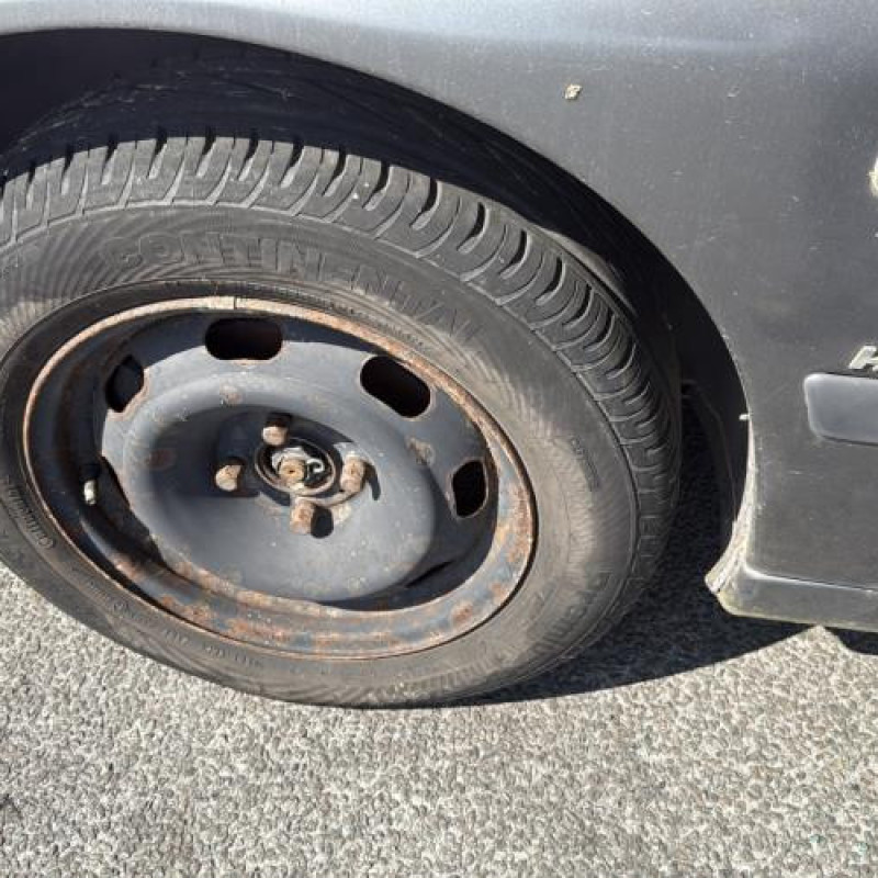 Leve vitre electrique avant gauche PEUGEOT 406 Photo n°19