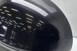 Retroviseur gauche VOLKSWAGEN PASSAT 5