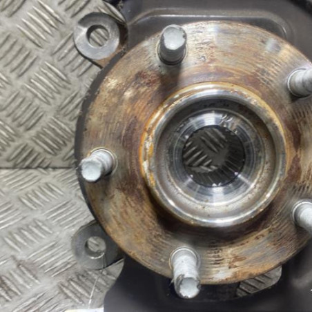 Pivot de moyeu avant gauche NISSAN QASHQAI 1