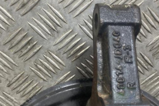 Pivot de moyeu avant droit NISSAN QASHQAI 1