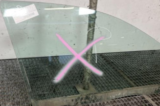 Vitre avant droit FORD MONDEO 2