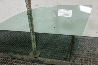 Vitre avant gauche FORD MONDEO 2