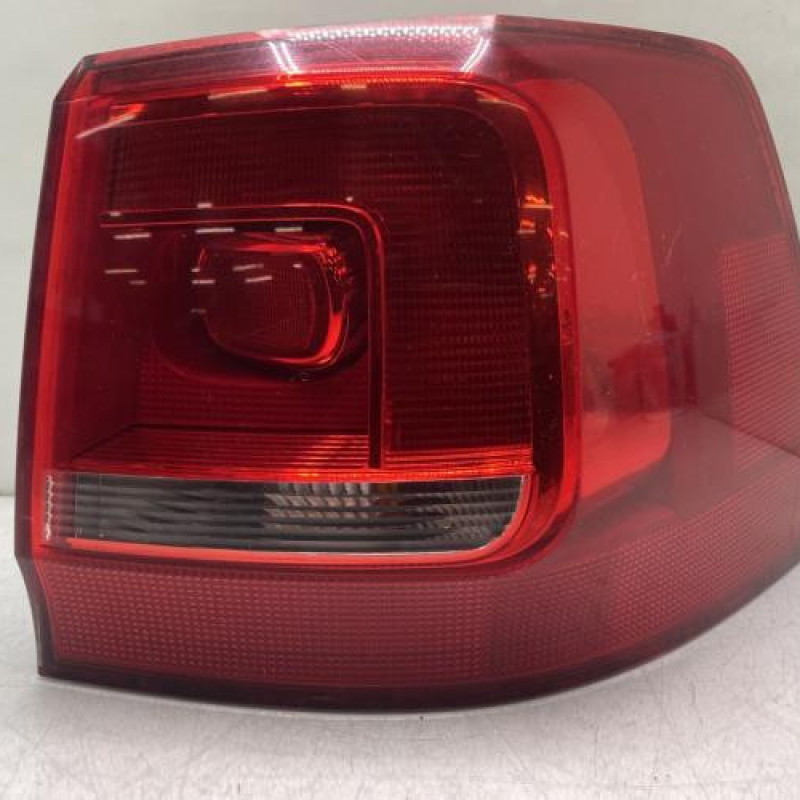 Feu arriere principal droit (feux) VOLKSWAGEN SHARAN 2 Photo n°1