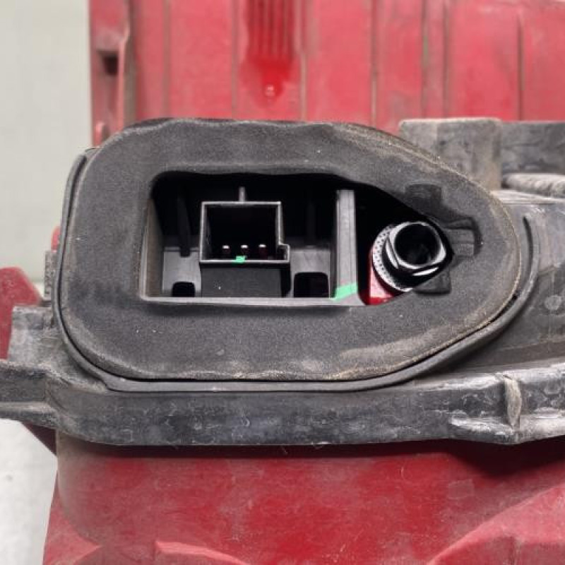 Feu arriere principal droit (feux) VOLKSWAGEN SHARAN 2 Photo n°3