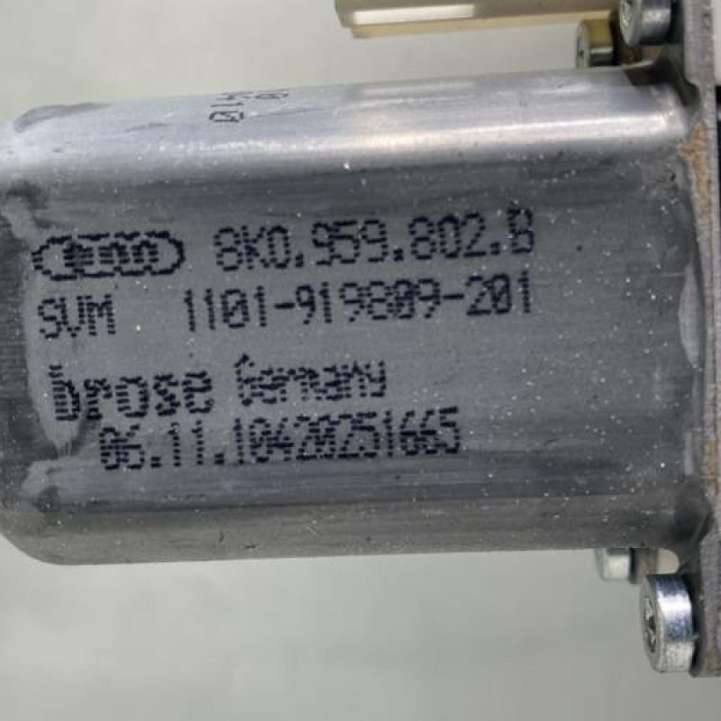 Leve vitre electrique arriere gauche VOLKSWAGEN SHARAN 2 Photo n°3