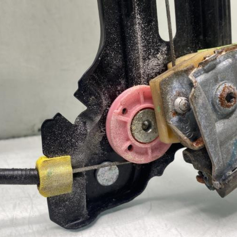 Leve vitre electrique arriere gauche VOLKSWAGEN SHARAN 2 Photo n°9