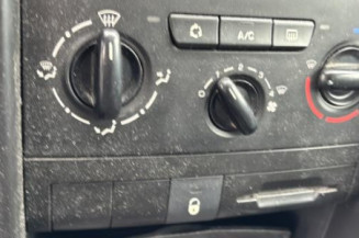 Pare boue avant gauche PEUGEOT 207