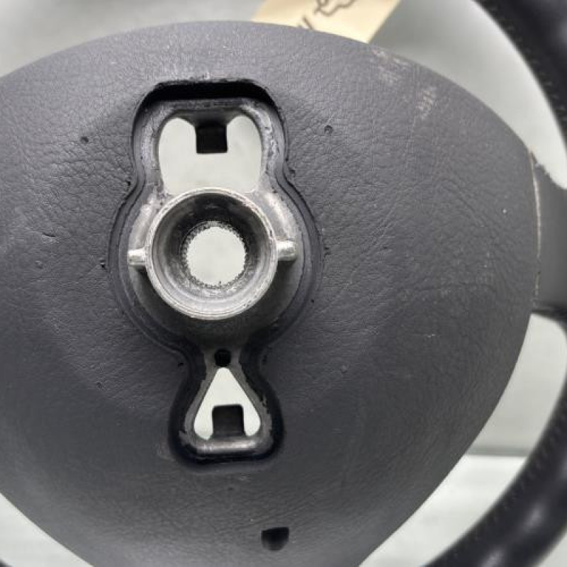 Volant RENAULT MODUS Photo n°4