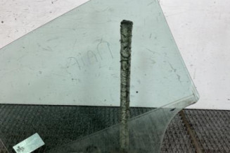 Vitre arriere gauche VOLKSWAGEN POLO 4