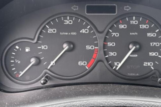 Retroviseur droit PEUGEOT 206