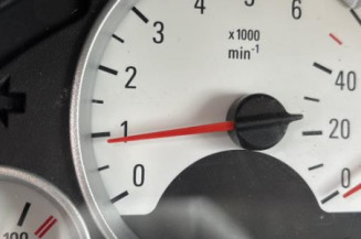 Poignee porte avant gauche OPEL CORSA C