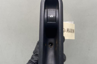 Interrupteur de leve vitre arriere gauche RENAULT SCENIC 2 Photo n°1