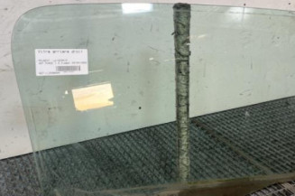 Vitre arriere droit PEUGEOT 307