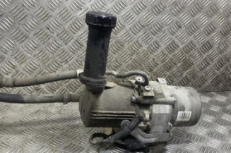 Pompe de direction PEUGEOT PARTNER 2 Photo n°1