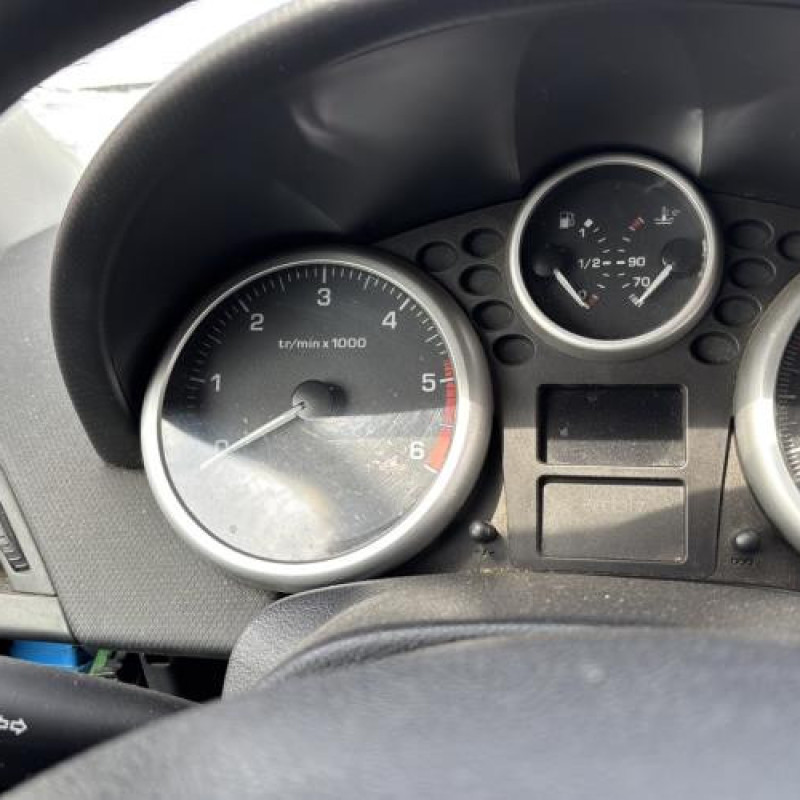 Feu arriere principal gauche (feux) PEUGEOT 207 Photo n°18