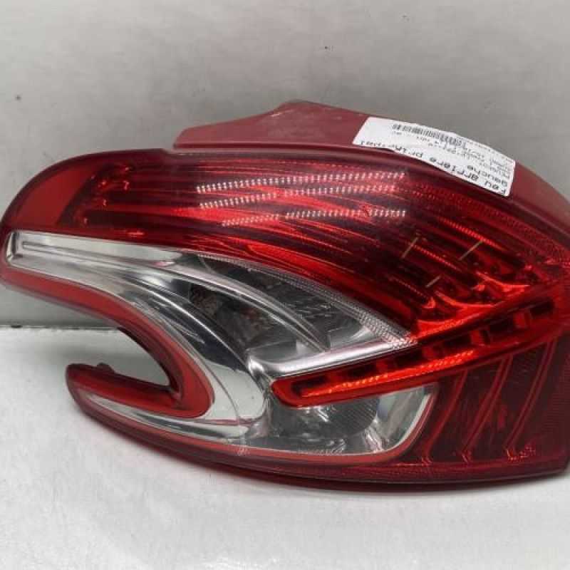 Feu arriere principal gauche (feux) PEUGEOT 208 1 Photo n°1